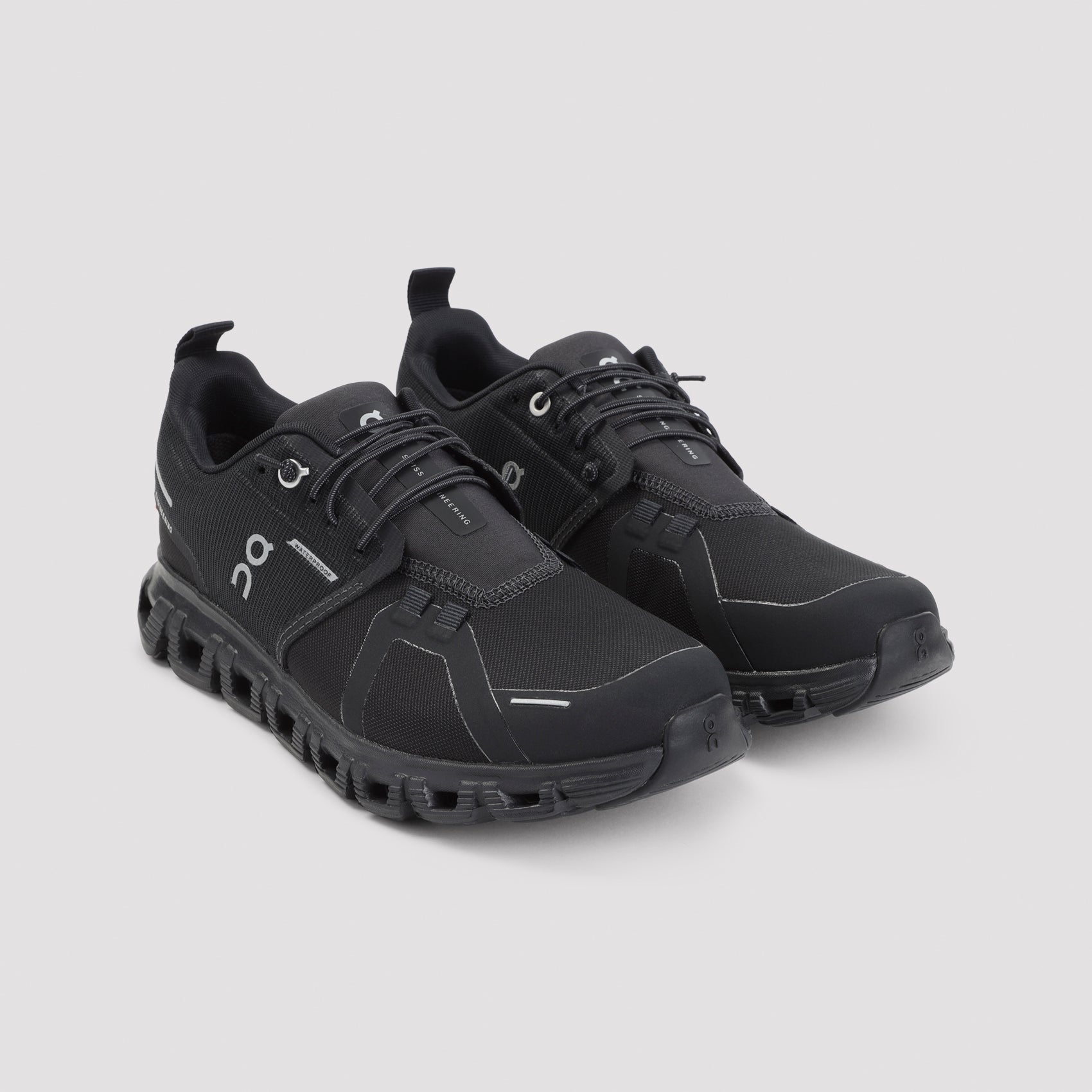 On Cloud 6 Waterprof Sneakers