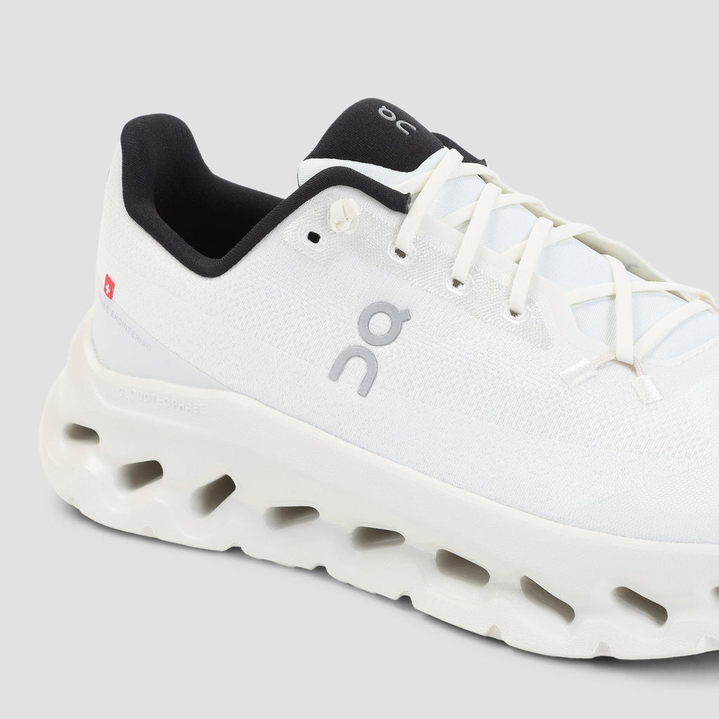 On Cloudtilt Sneakers