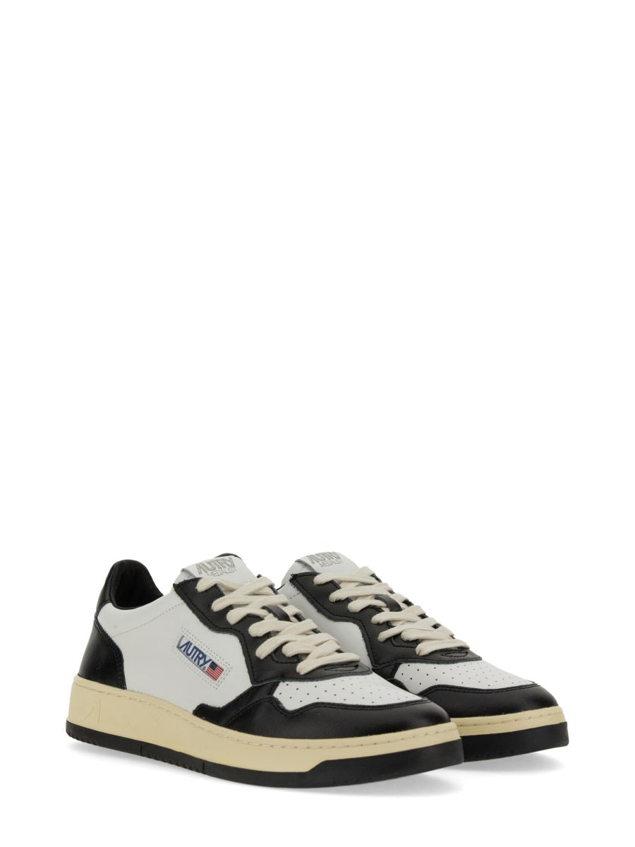 Autry Sneaker "Medalist Low"