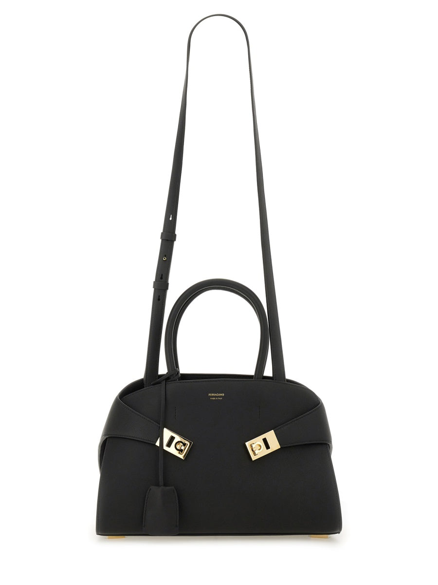 Ferragamo Borsa Tote "Hug"