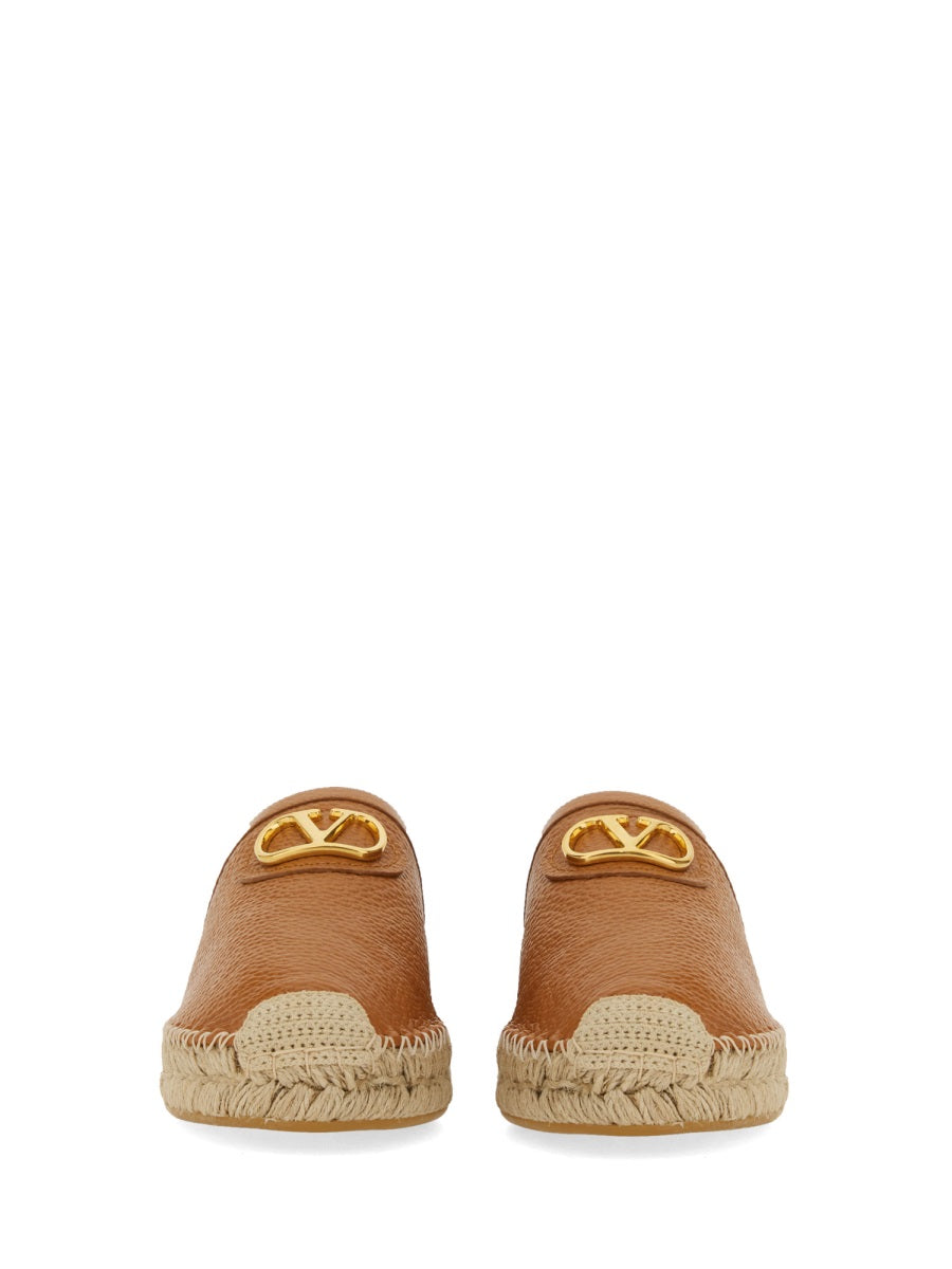 Valentino Garavani Mule "Vlogo Signature"