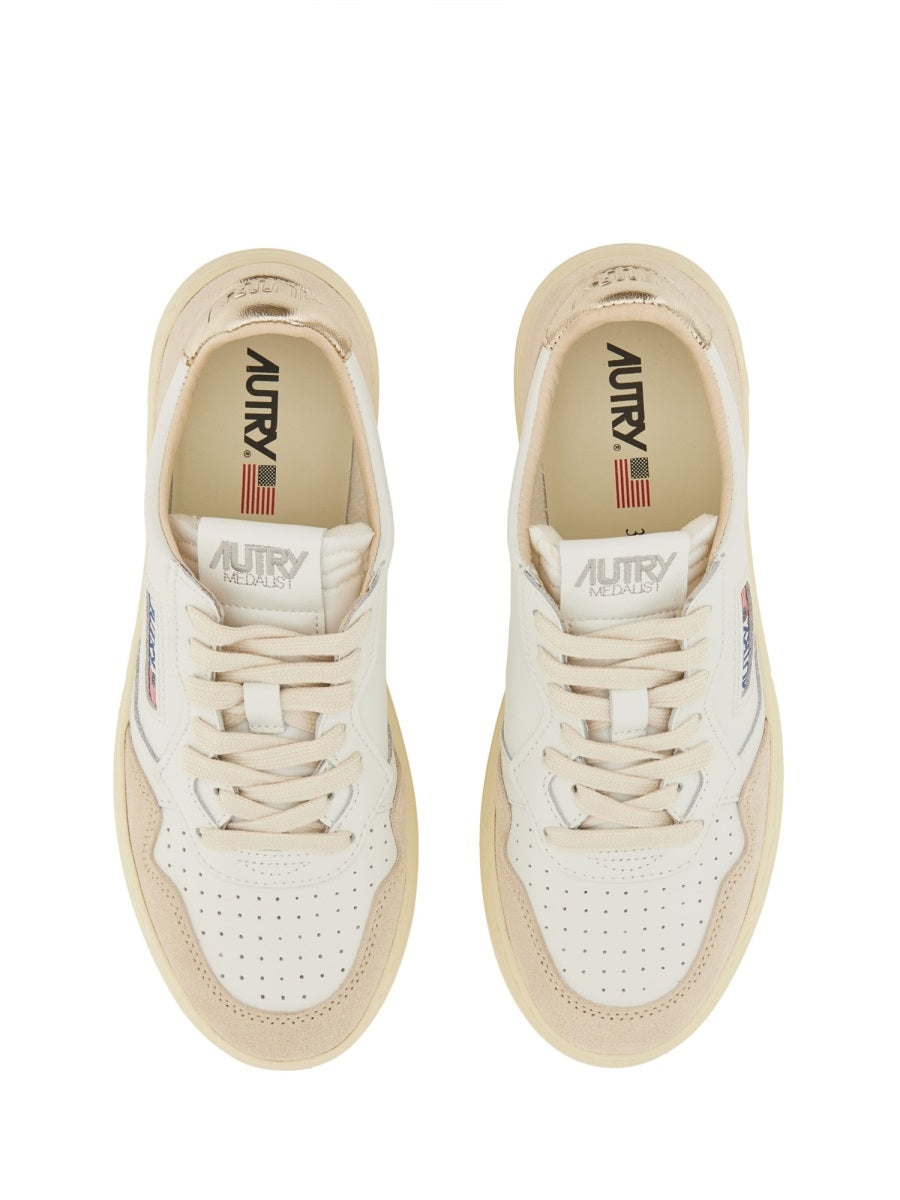 Autry Sneaker "Medalist Low"