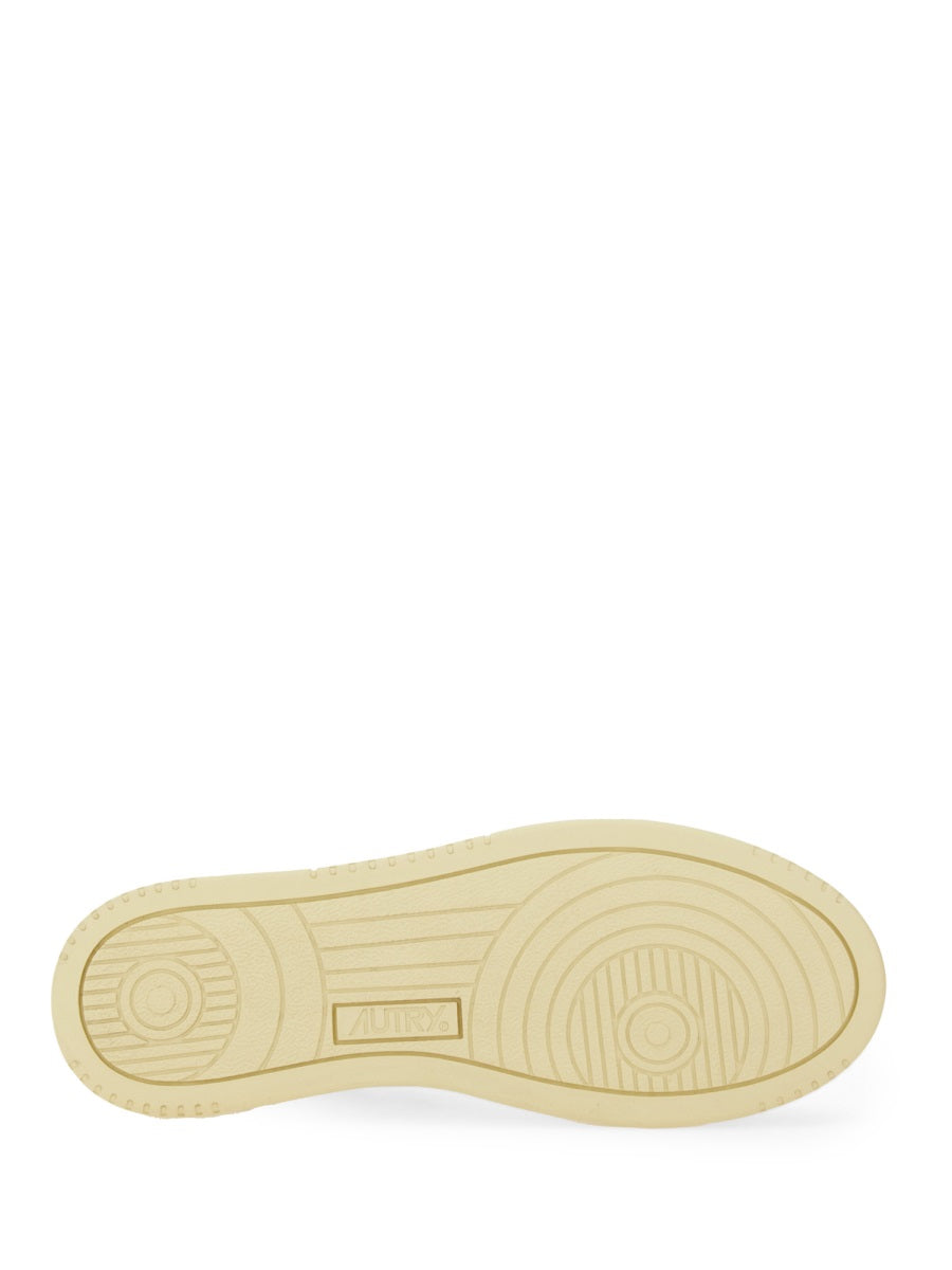 Autry Sneaker "Medalist Low"
