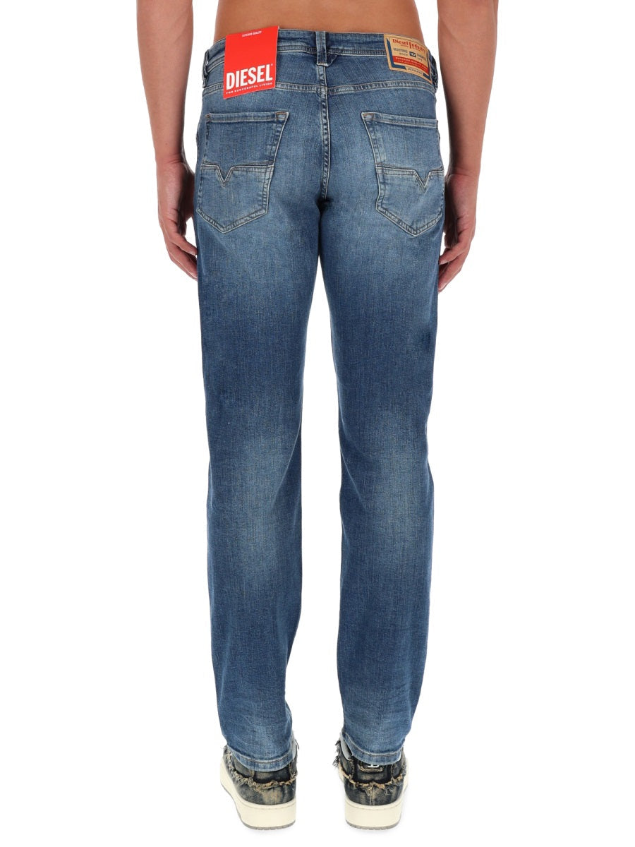 Diesel Jeans "1986 Larkee Beex"
