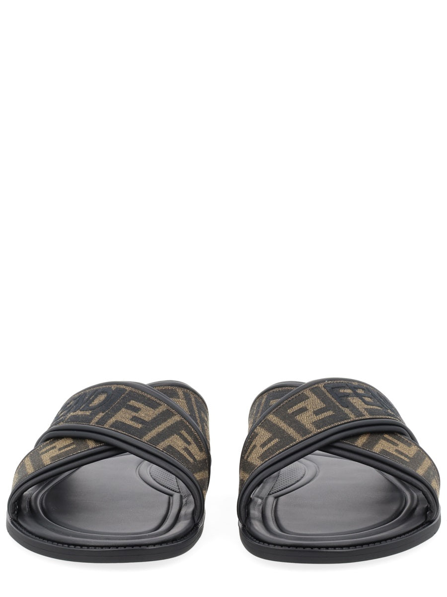 Fendi Slide Con Logo
