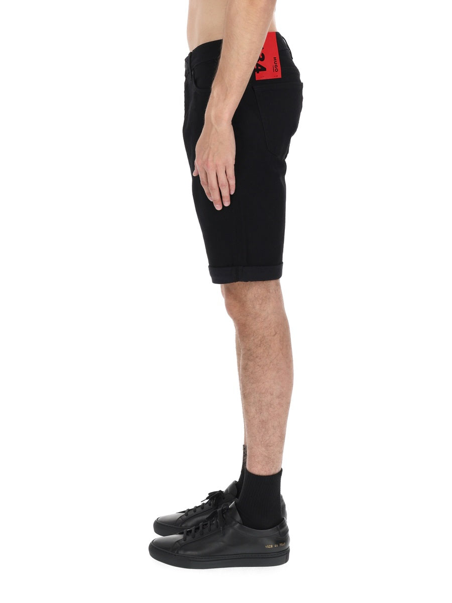 Hugo Shorts Con Patch Logo