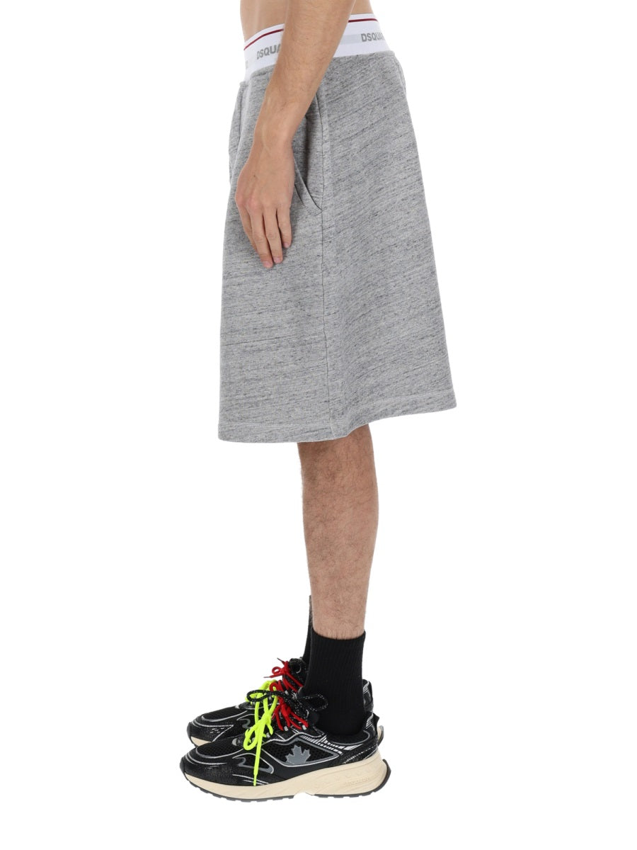 Dsquared Shorts "Oversize" Con Logo