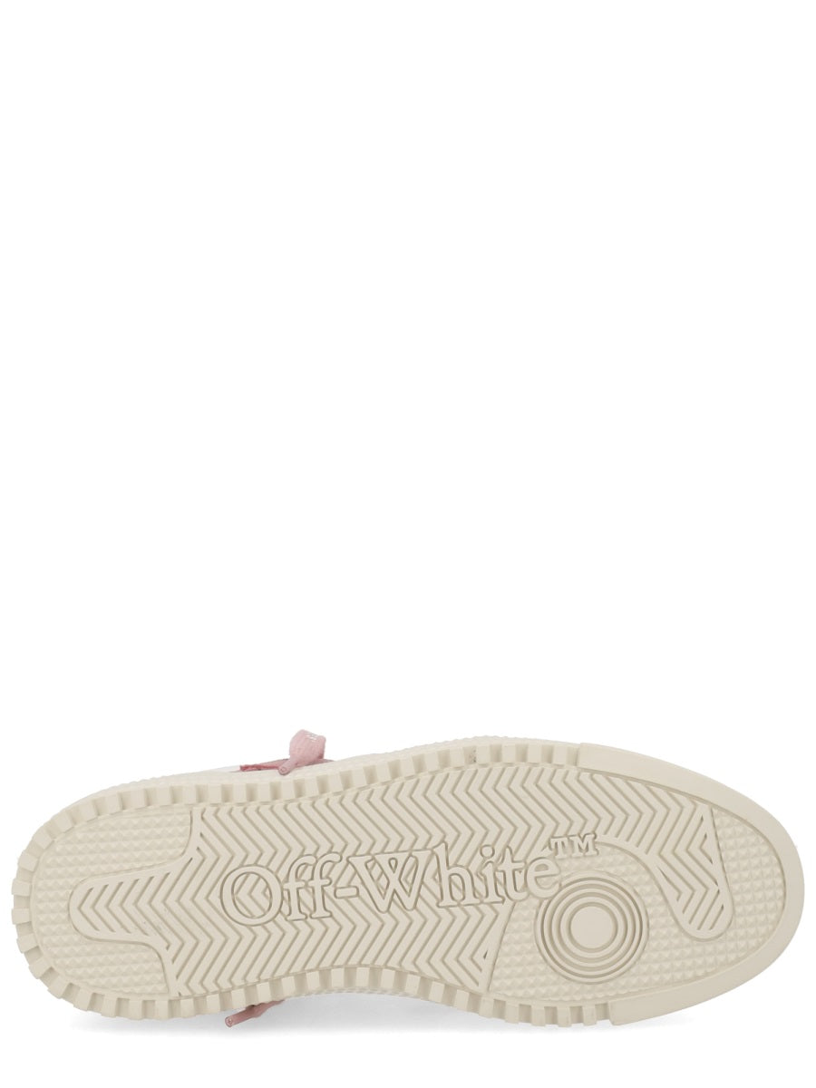 Off White Sneaker "Low Top 3.0 Court"