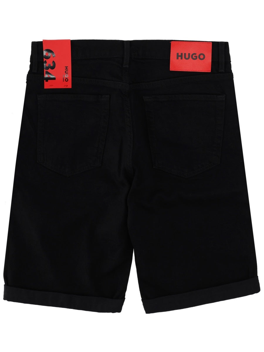 Hugo Shorts Con Patch Logo