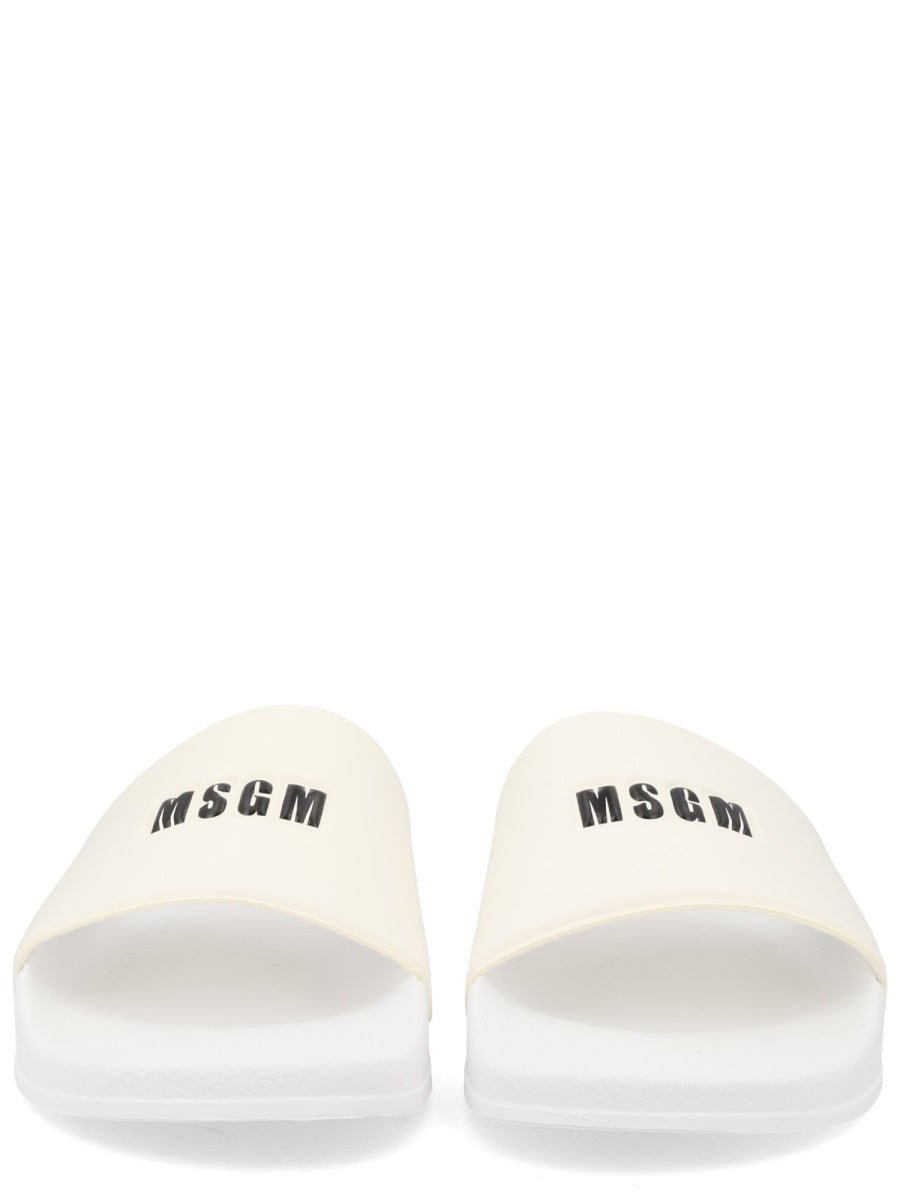Msgm Slide Con Logo