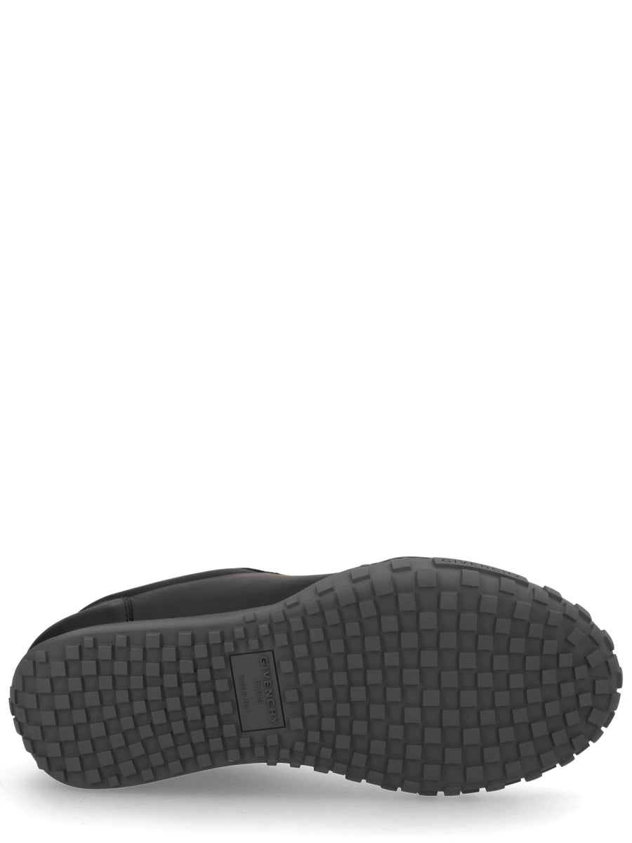 Givenchy Sneaker "Glide"