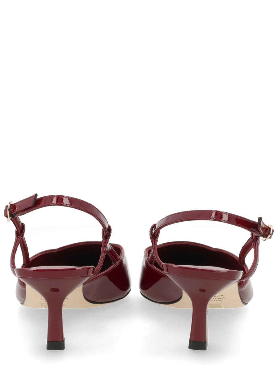 Stuart Weitzman Slingback "Vinnie"