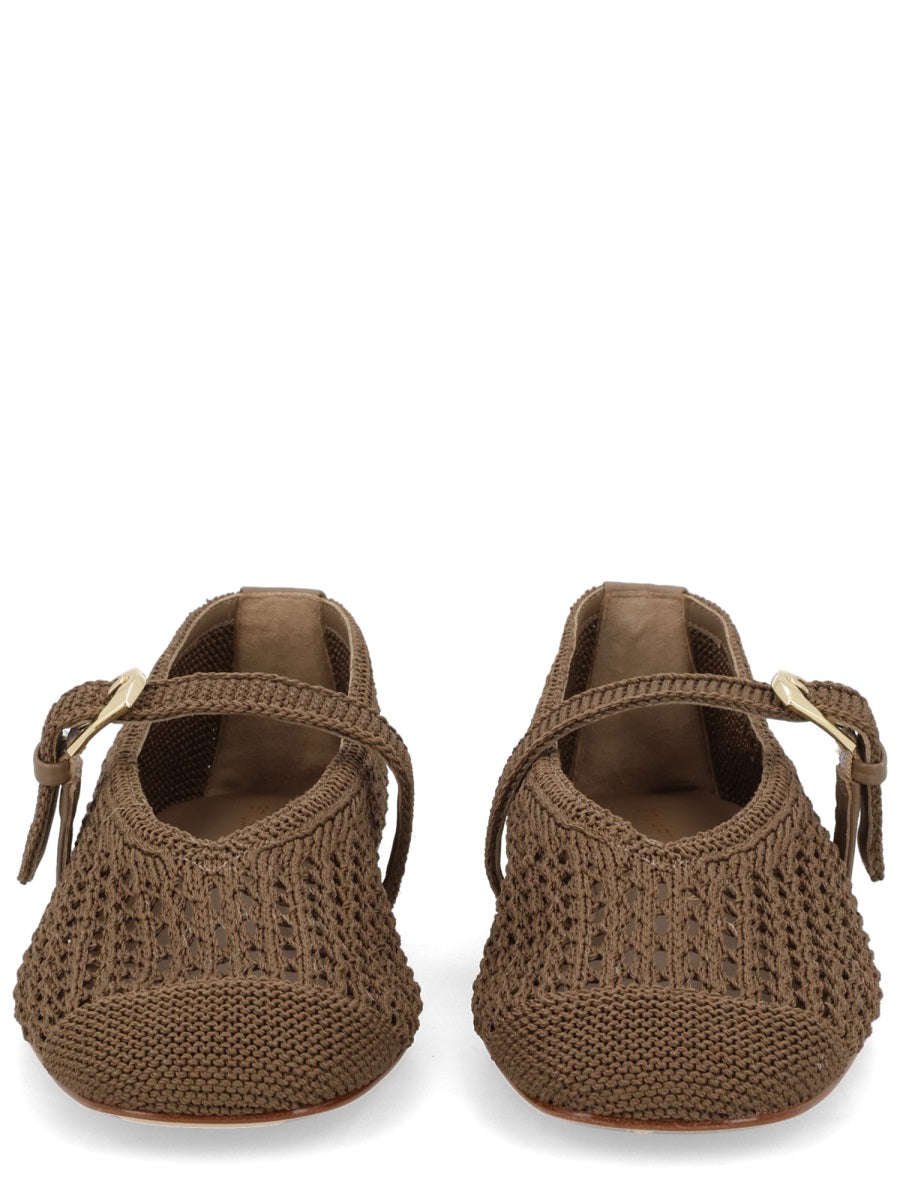 Stuart Weitzman Ballerina "Leora Mary Gane"