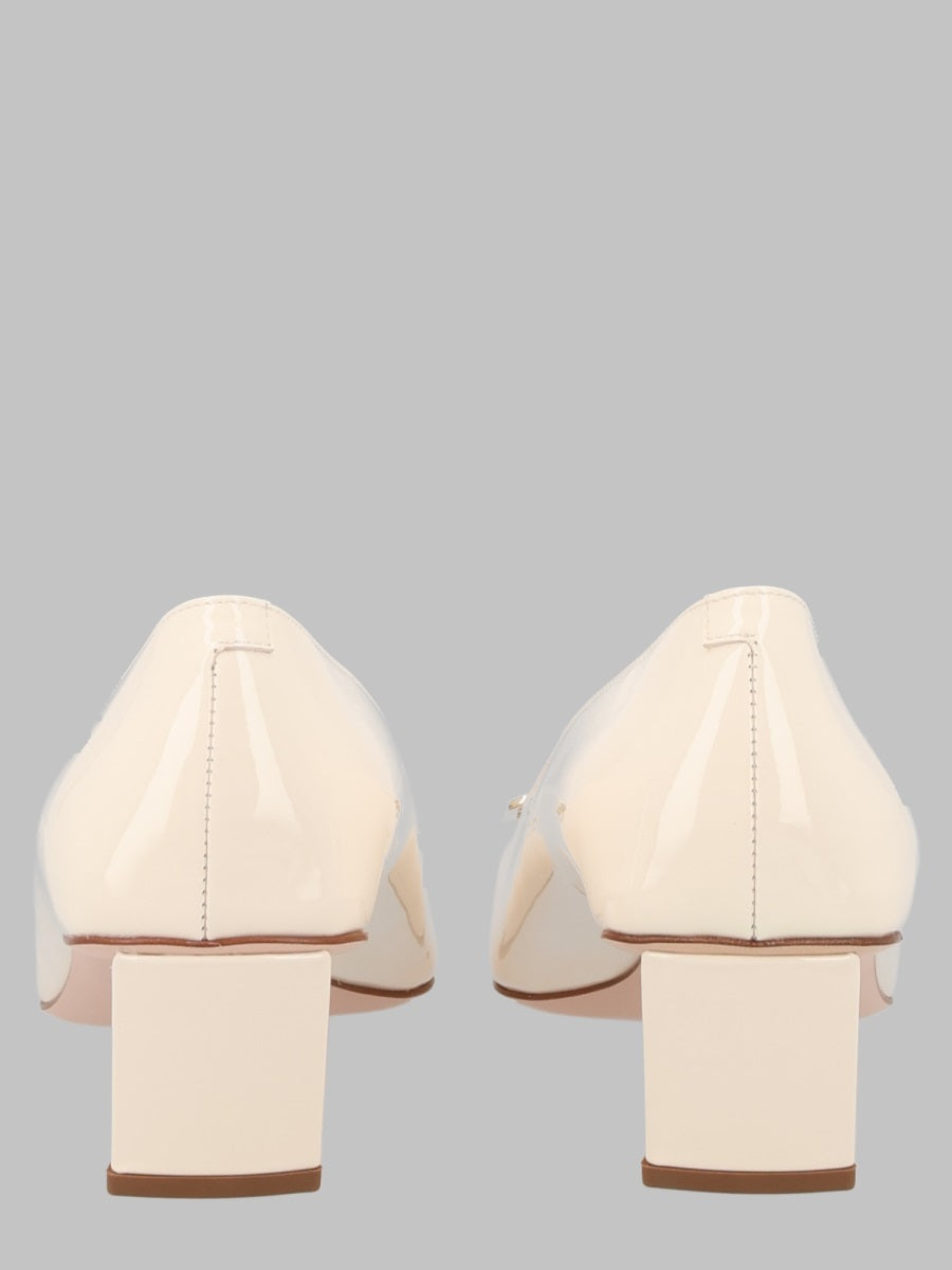 Roger Vivier Décolleté "Belle Vivier" In Vernice