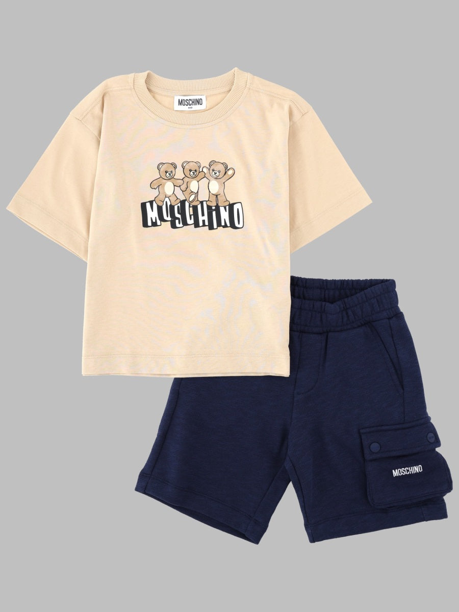Moschino Maxi T Shirt And
Shorts Set