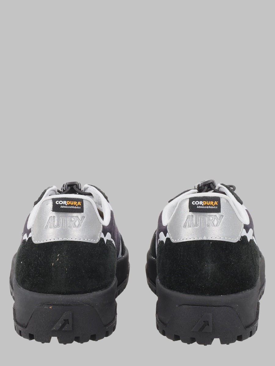 Autry Sneaker "Wildpace Low"