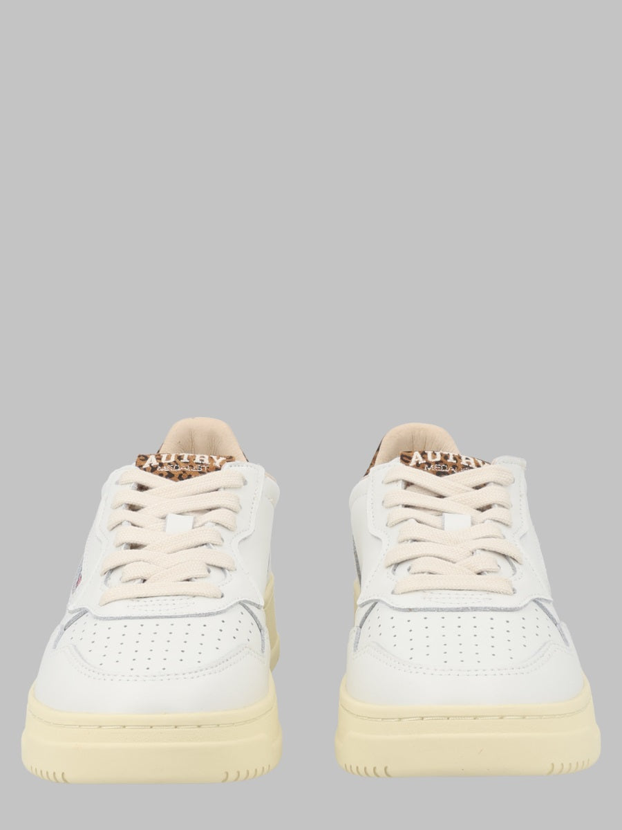 Autry Sneaker "Medalist Low"