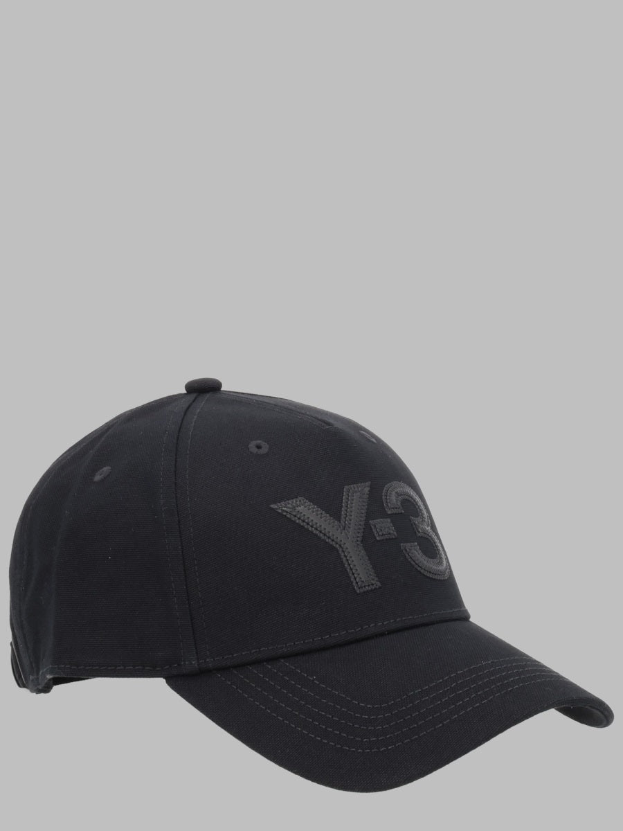 Y 3