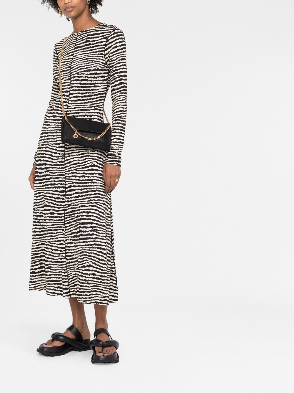 Stella Mc Cartney Falabella Wallet On Chain