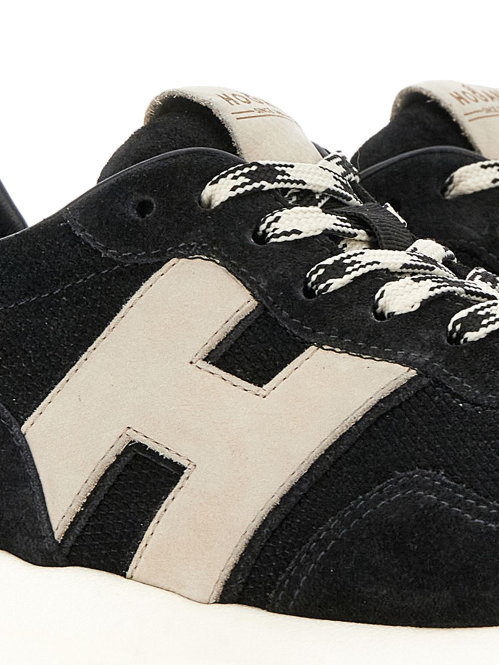 Hogan H641 Leather Sneakers