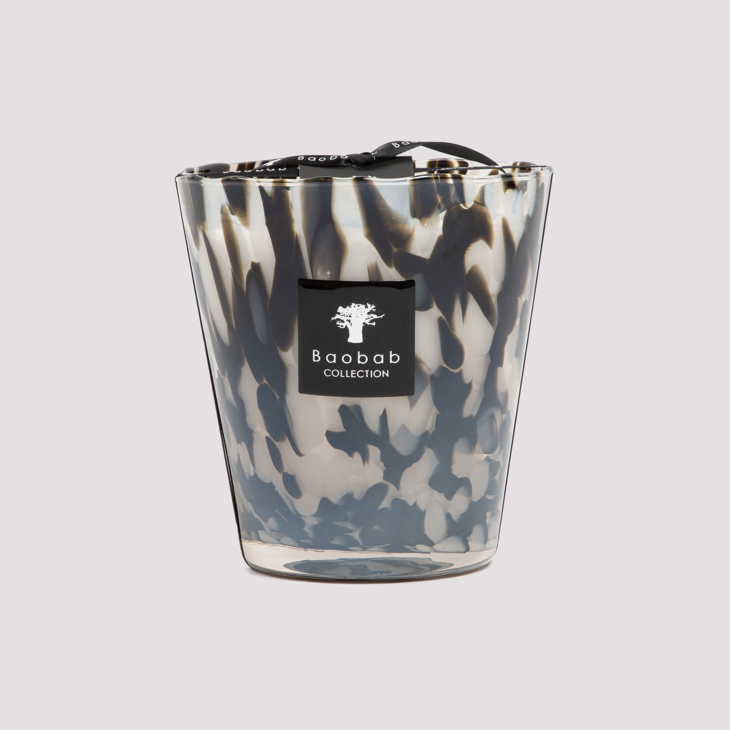 Baobab Collection Black Pearls Candle Max16
