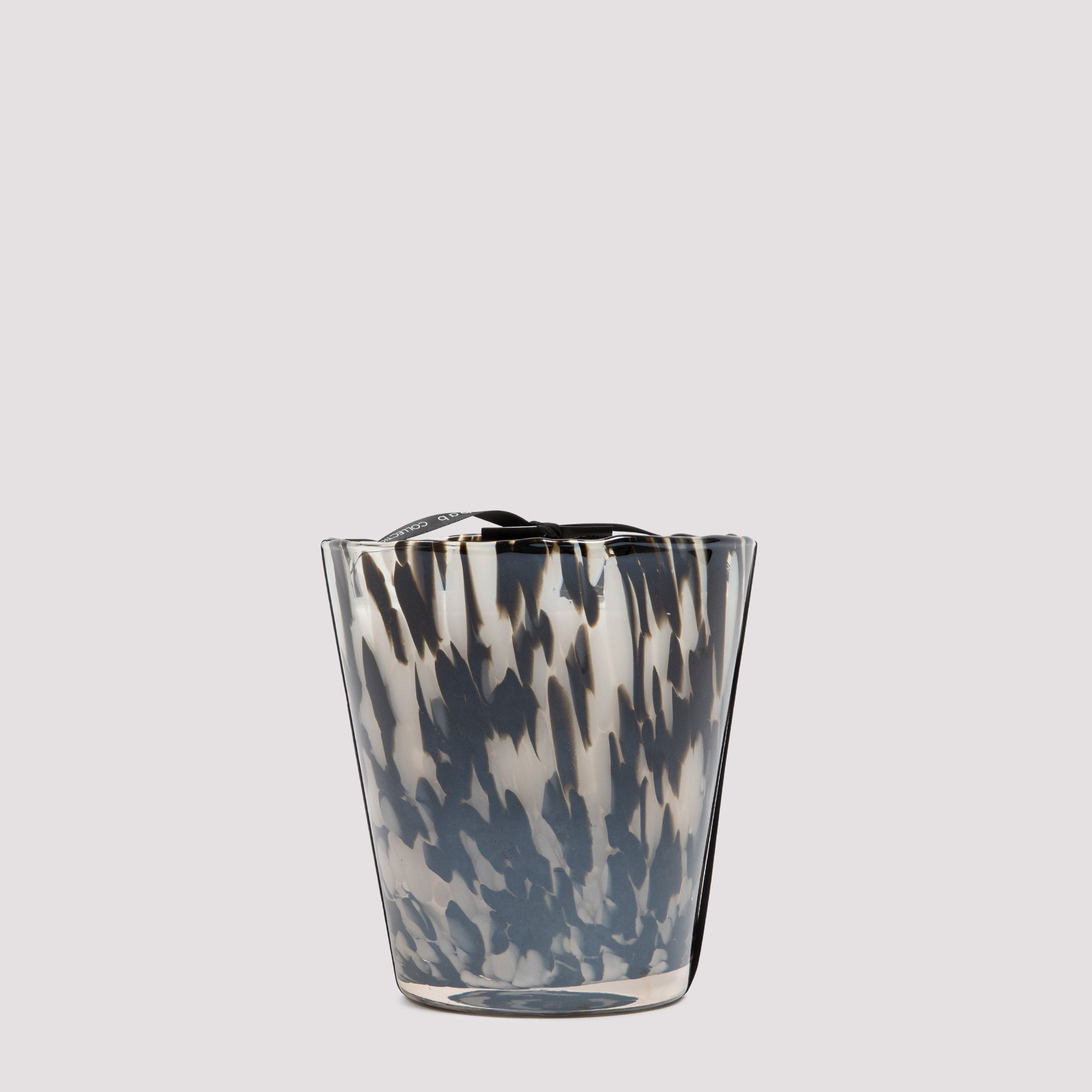 Baobab Collection Black Pearls Candle Max16
