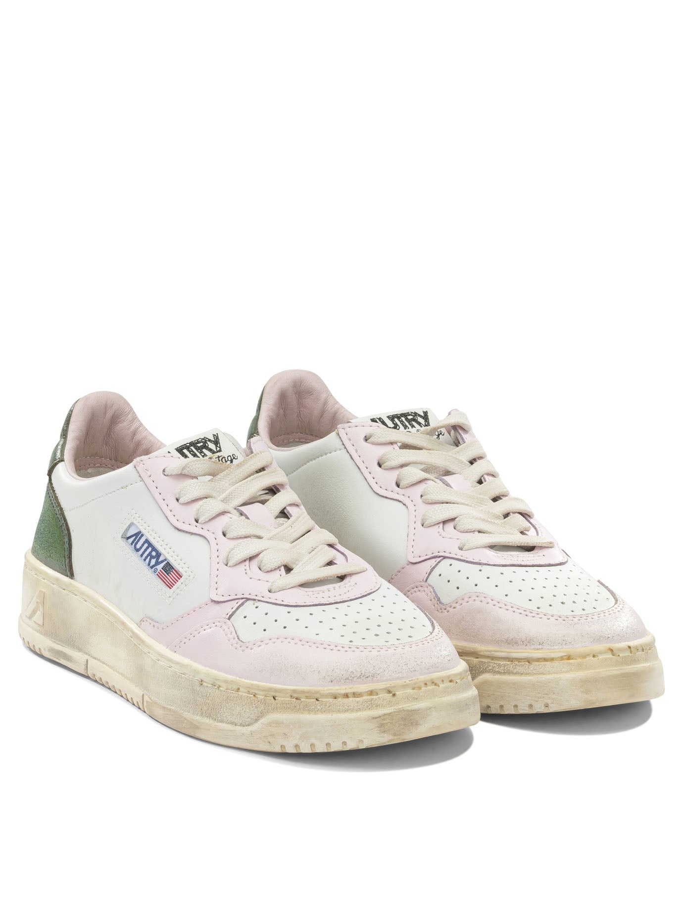 Autry "Medalist Low Super Vintage" Low Sneakers