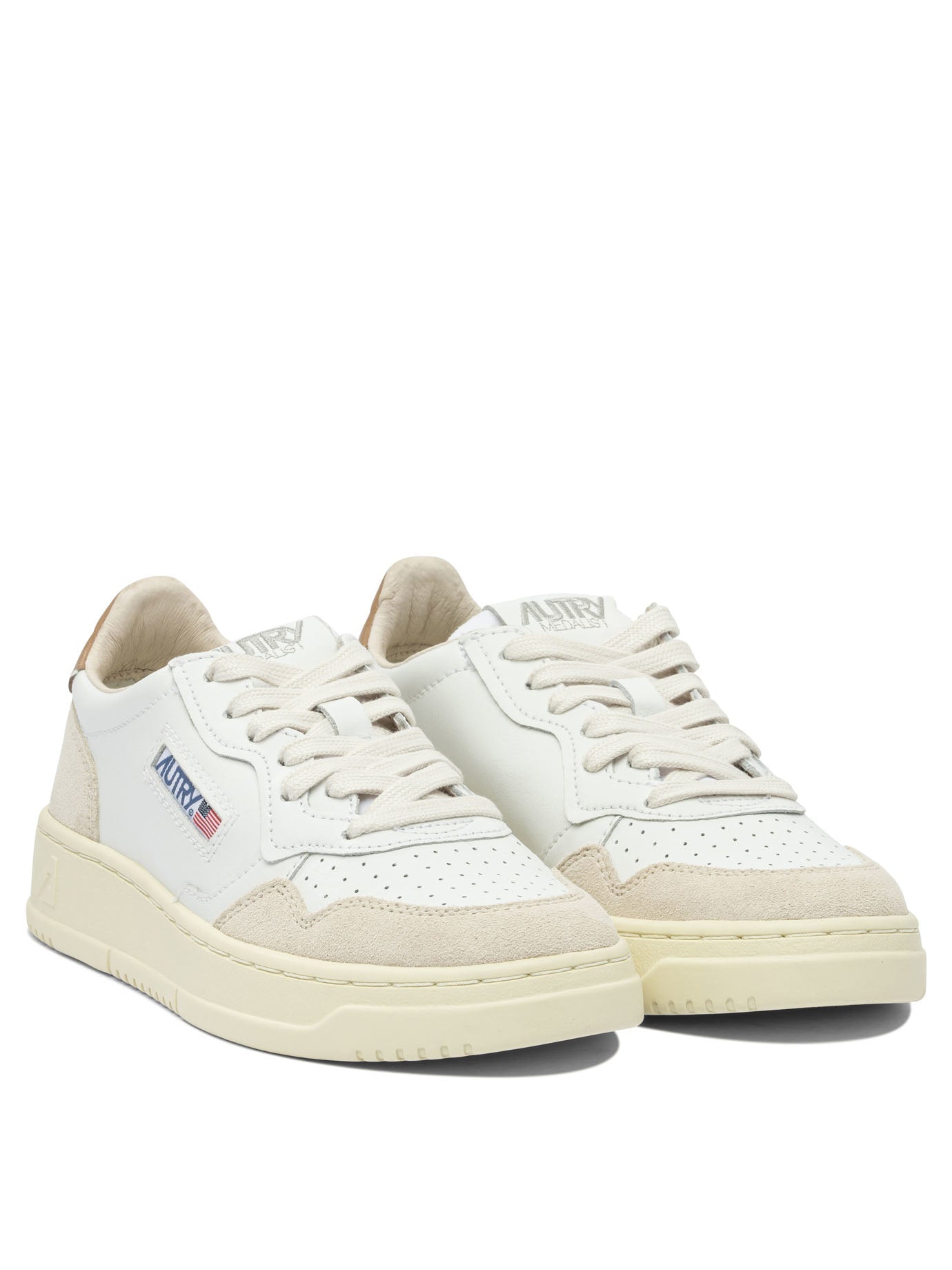 Autry "Medalist Low" Sneakers