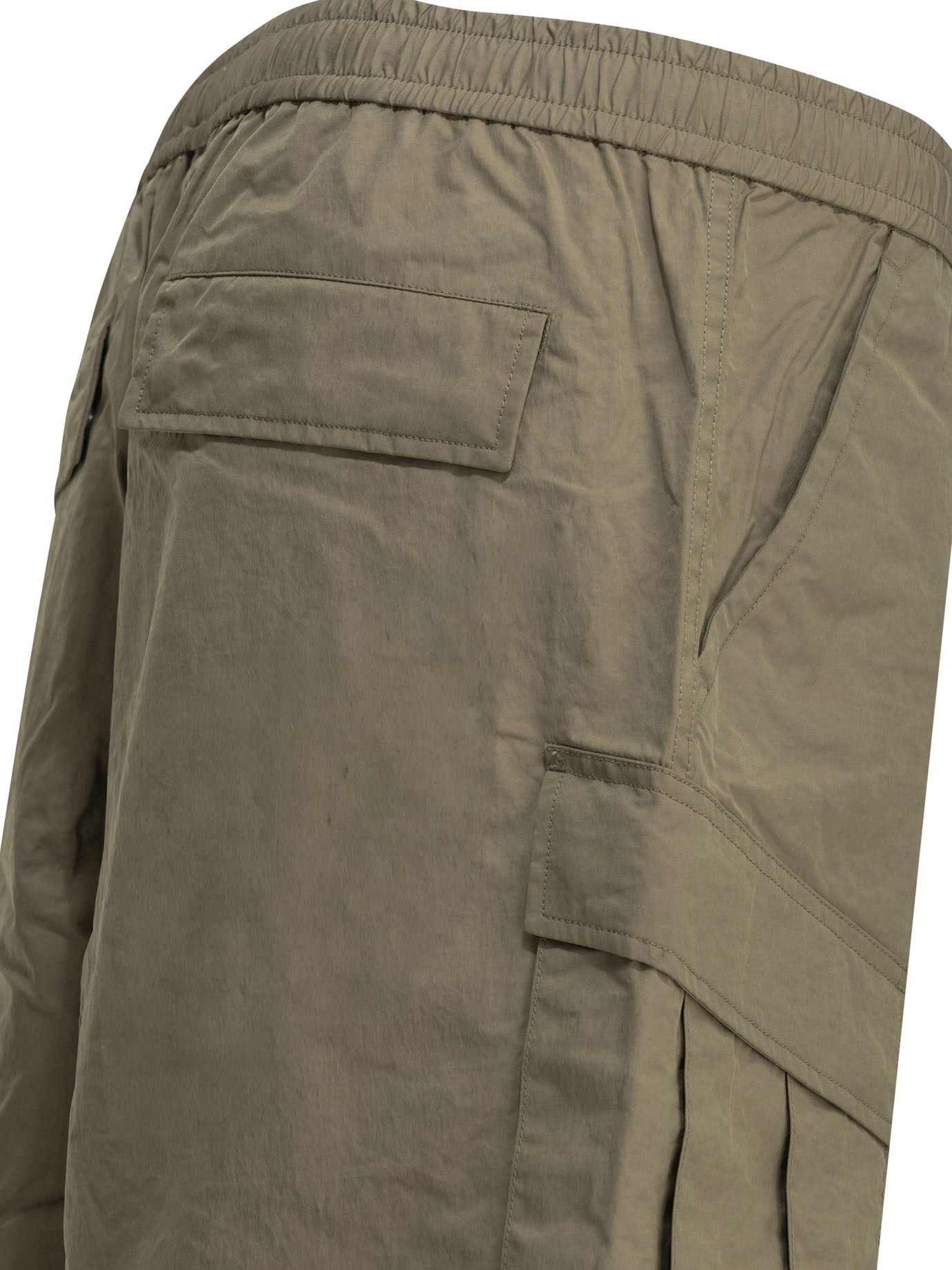 Daiwa Pier 39 "Tech 6 Pockets" Cargo Shorts
