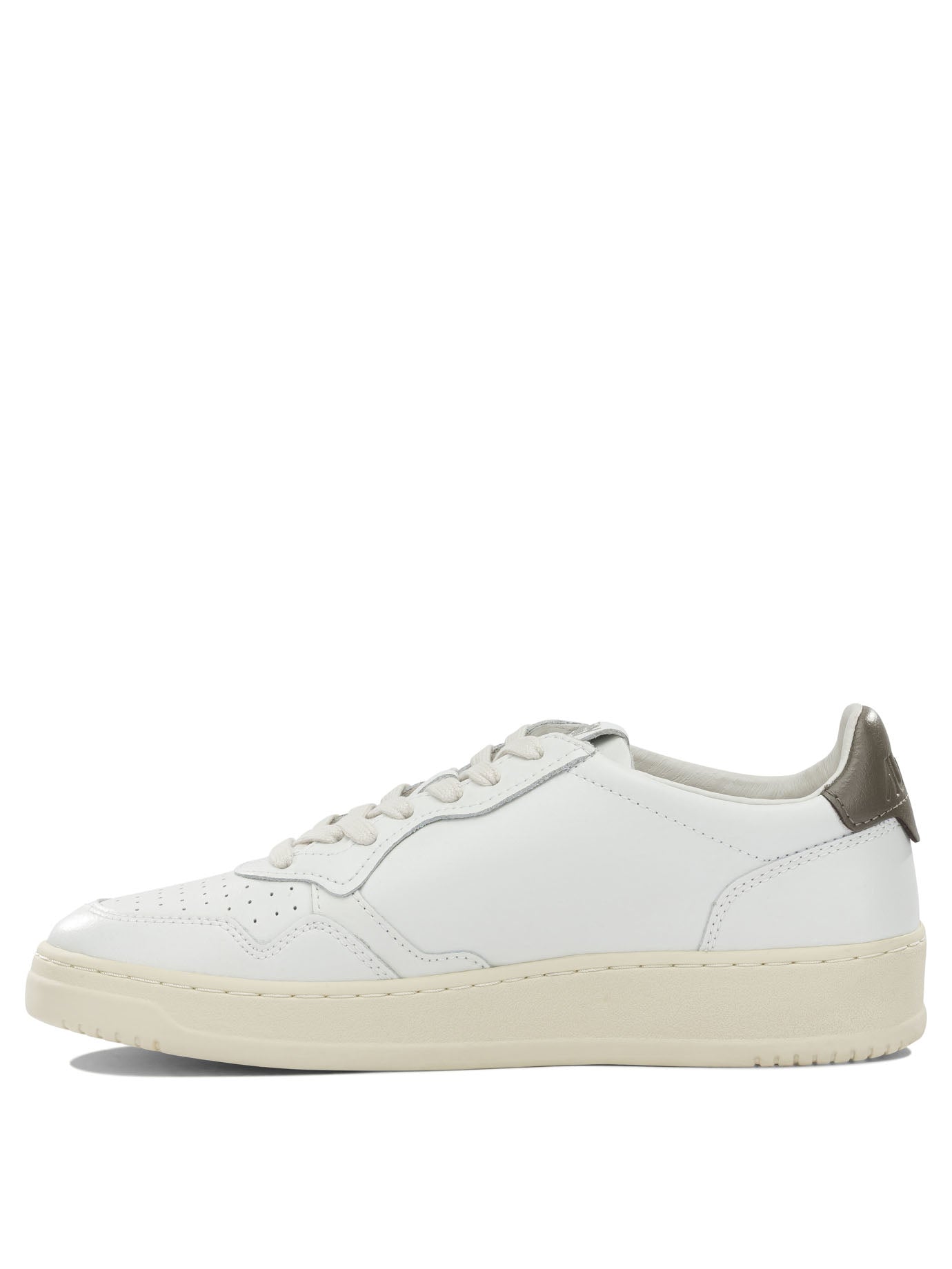 Autry "Medalist Low" Sneakers