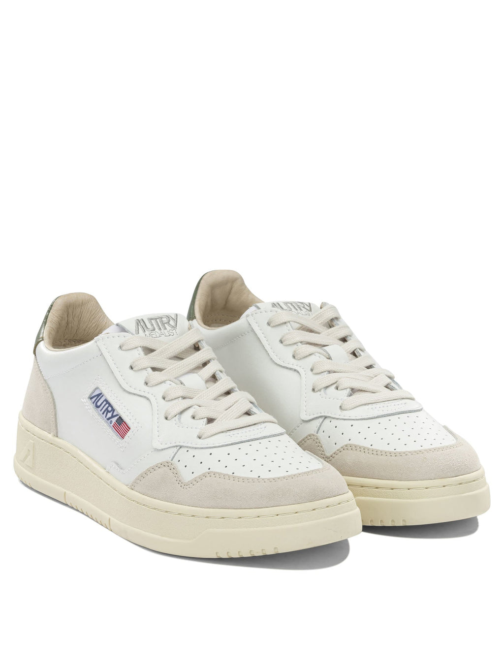 Autry "Medalist Low" Low Top Sneakers